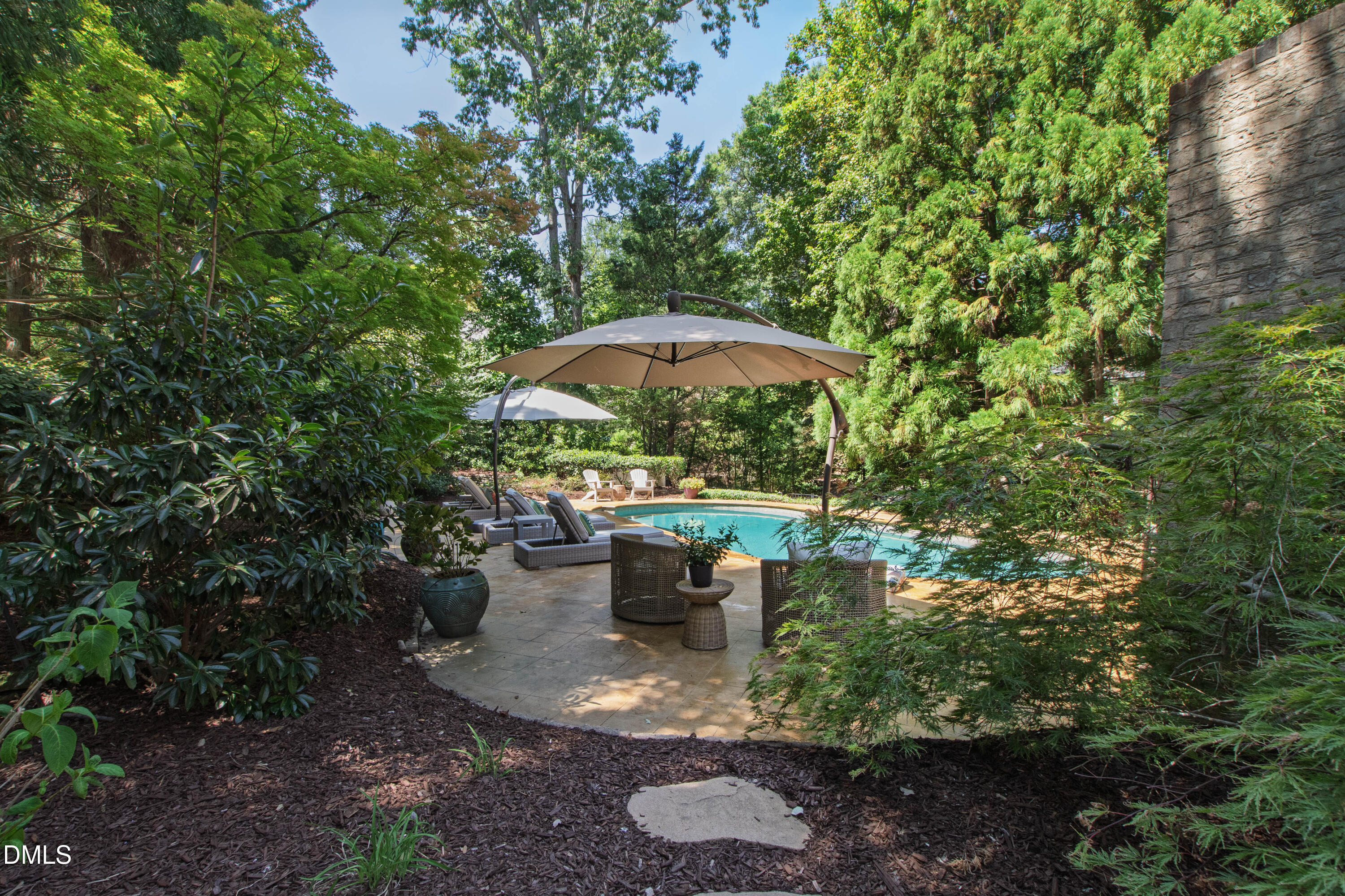113 Richelieu Drive
