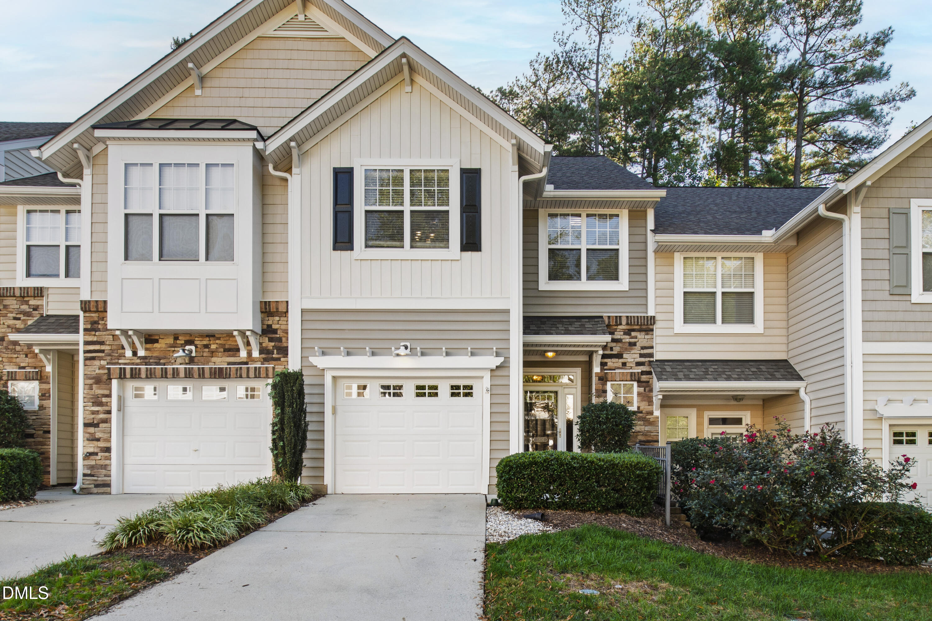 5806 Hourglass Court