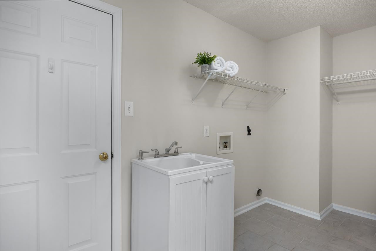 113 Swan Quarter Drive