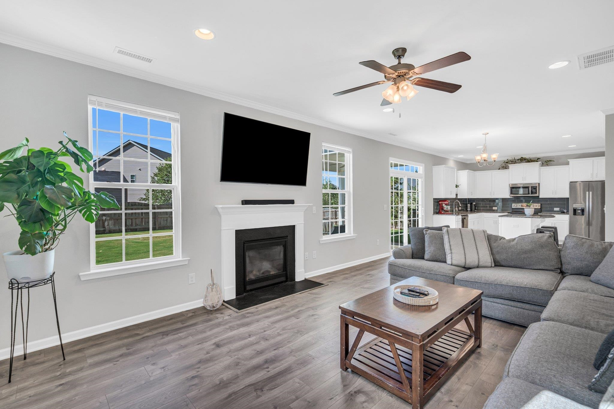 1104 Hidden Manor Drive
