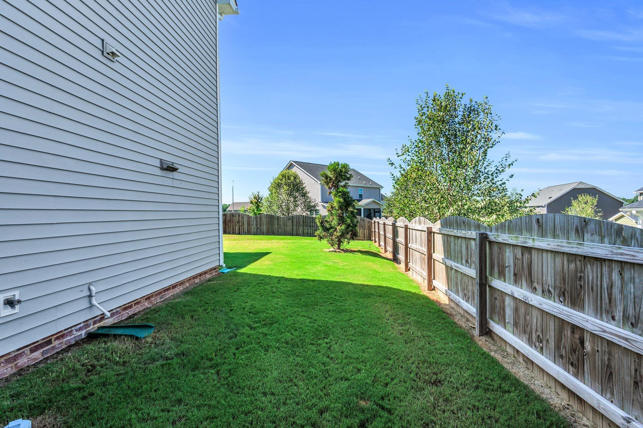1104 Hidden Manor Drive