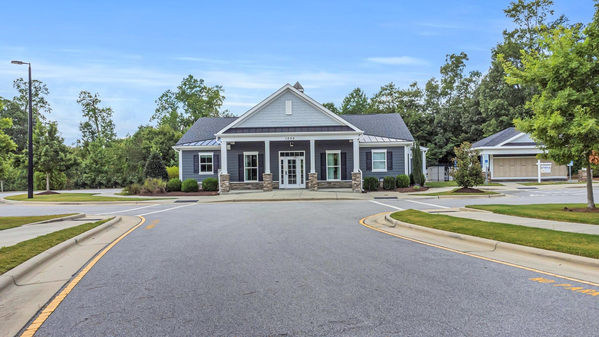 1104 Hidden Manor Drive