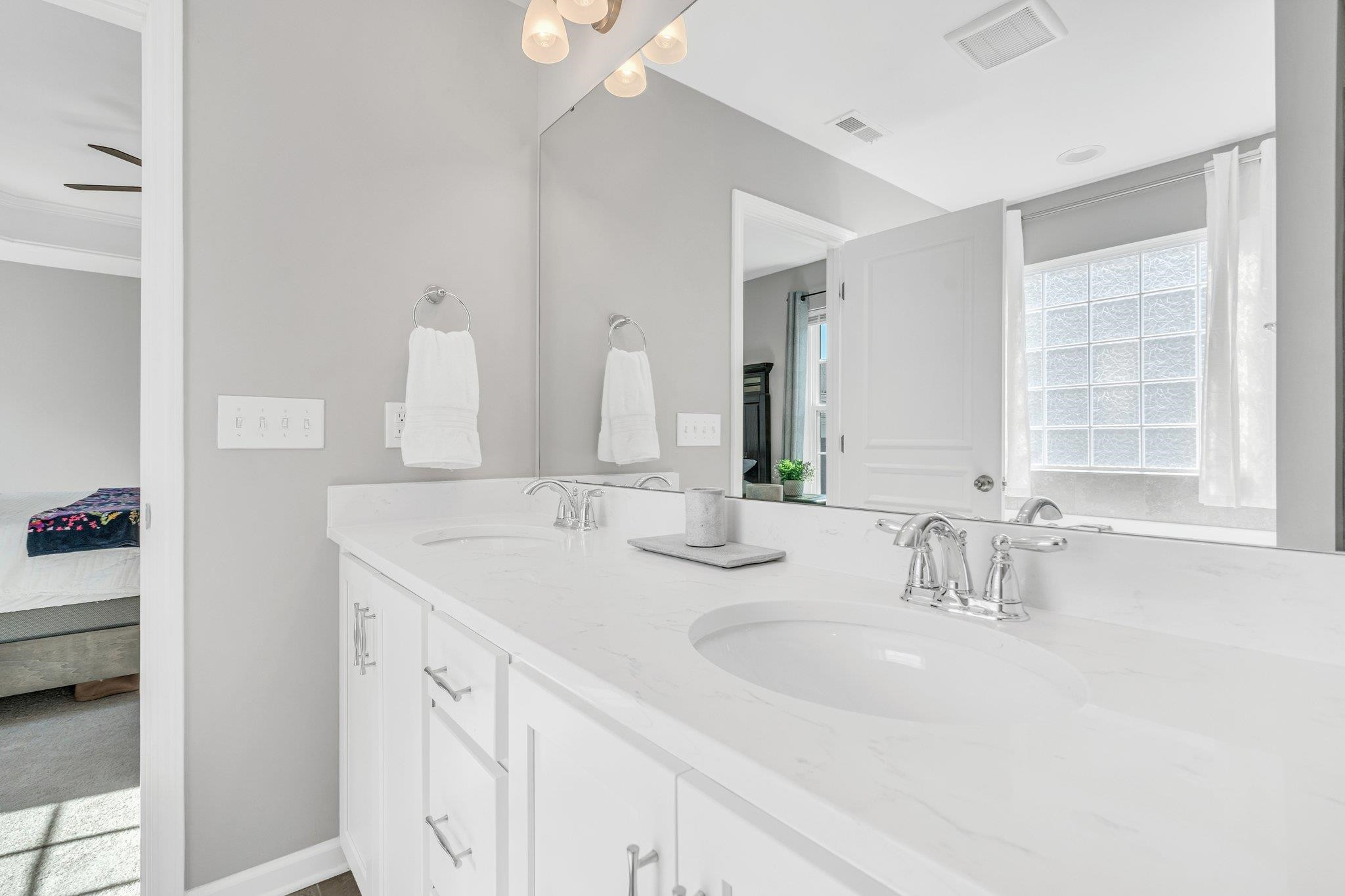 1104 Hidden Manor Drive