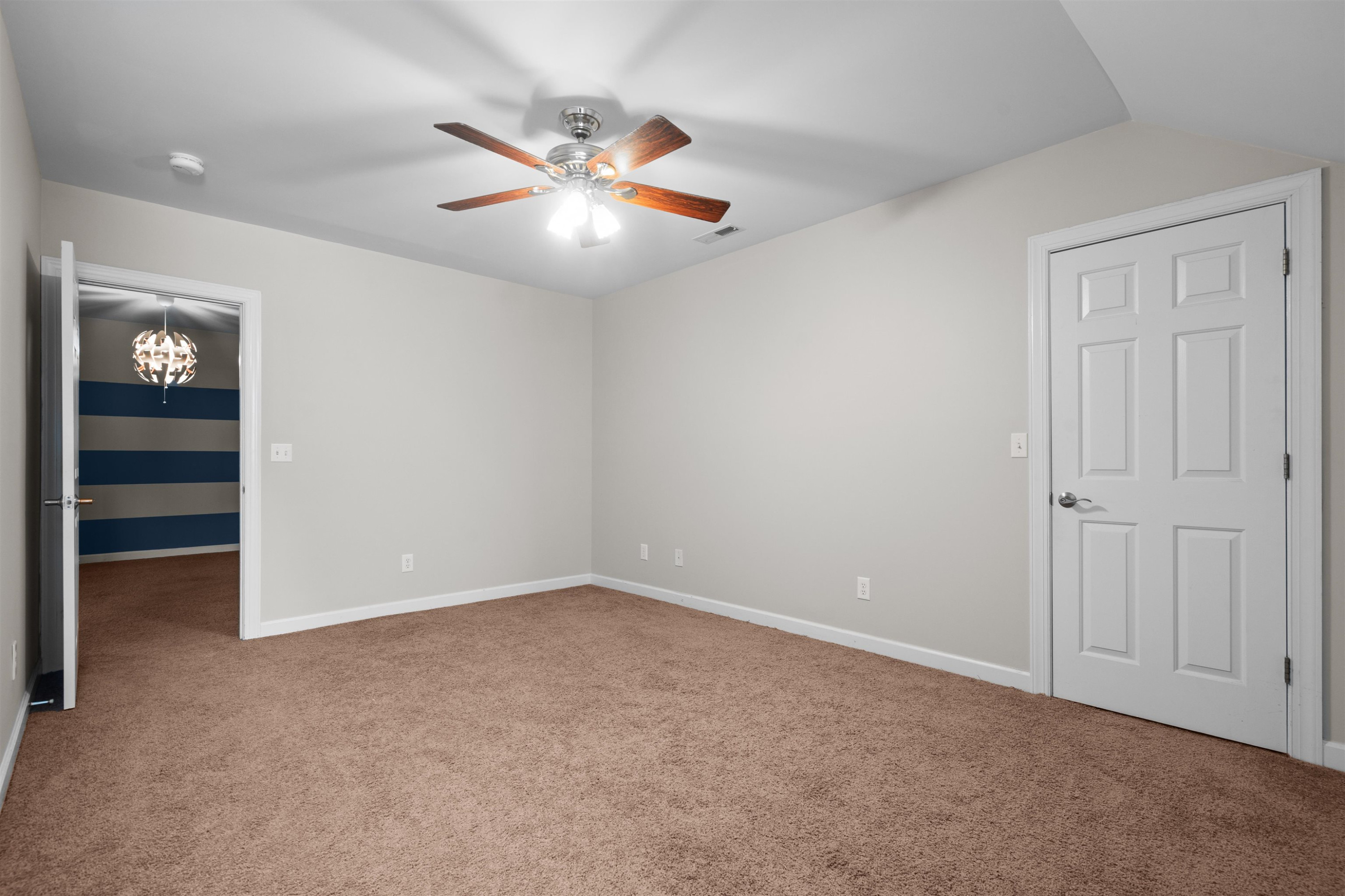 105 Denham Walk Court