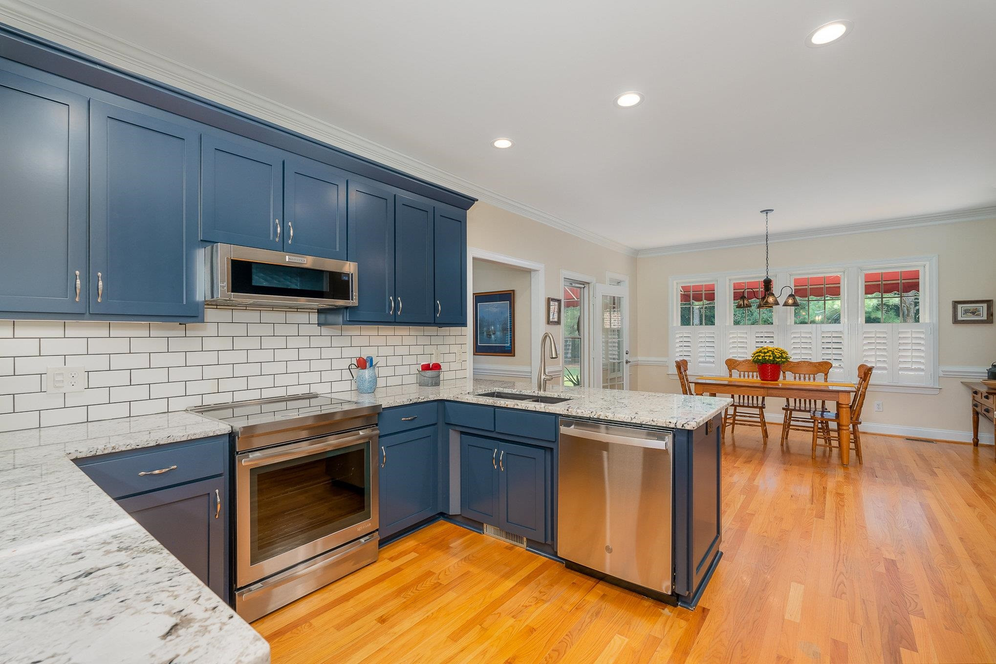 105 Oakwood Drive