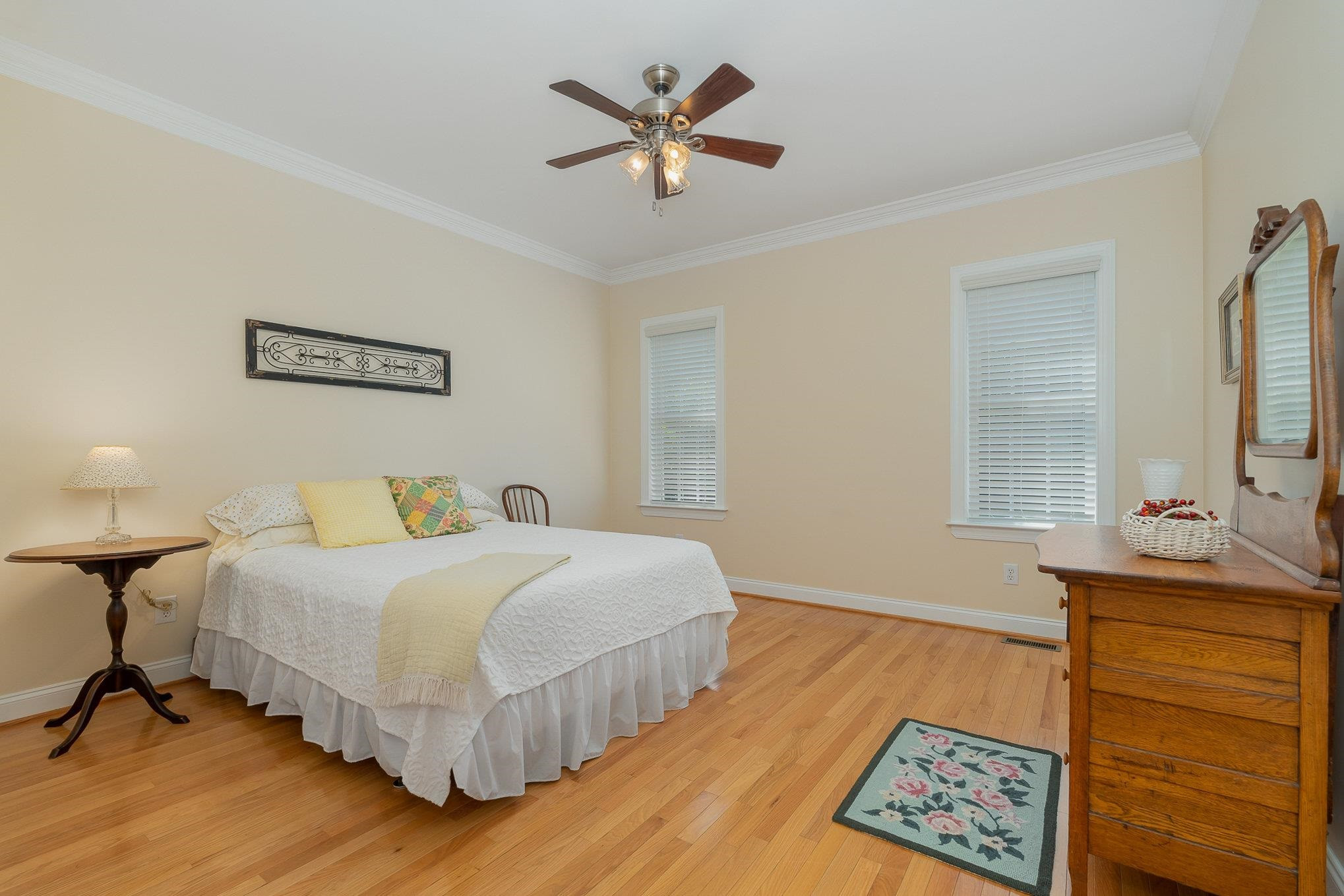 105 Oakwood Drive