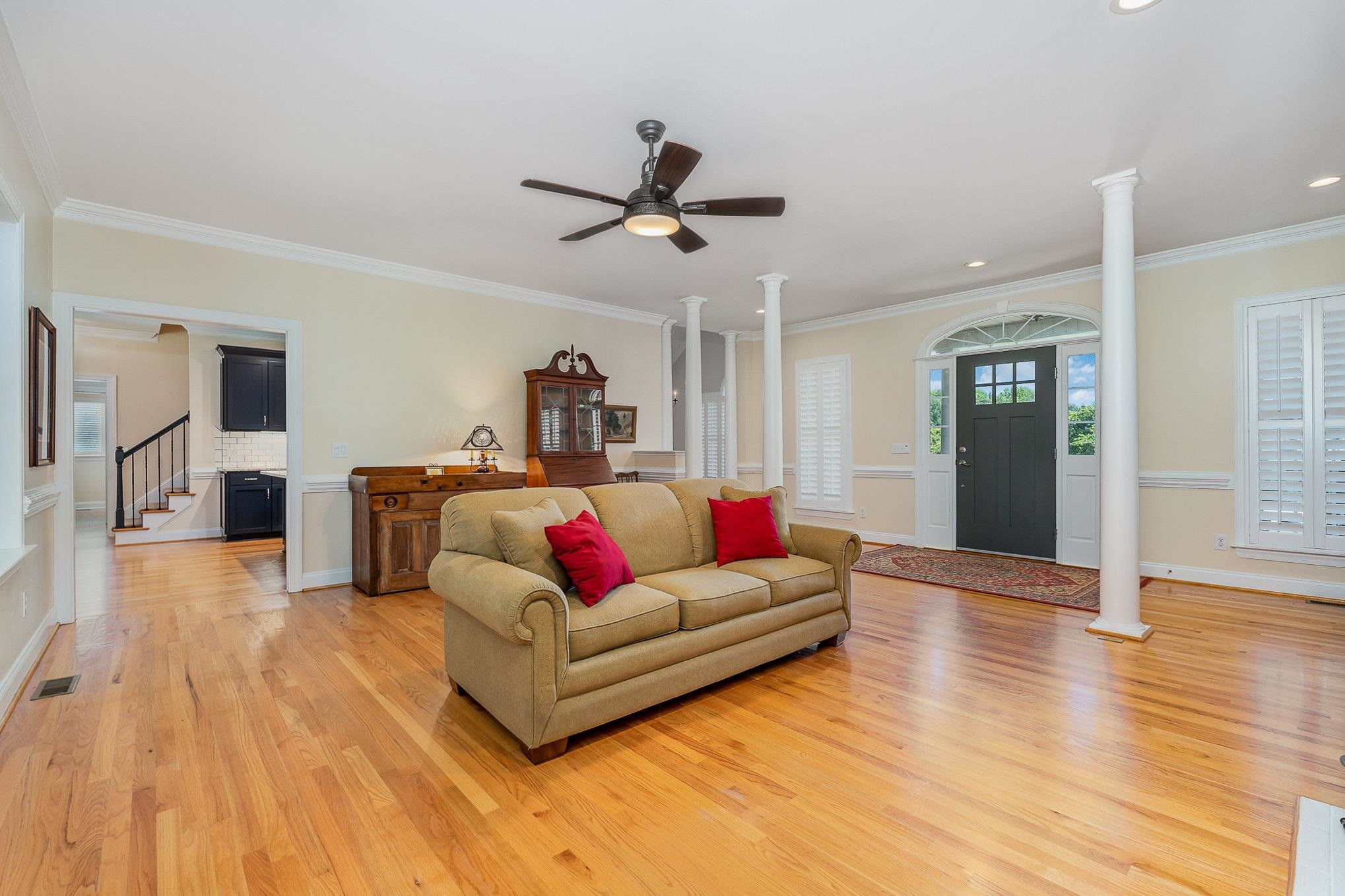 105 Oakwood Drive