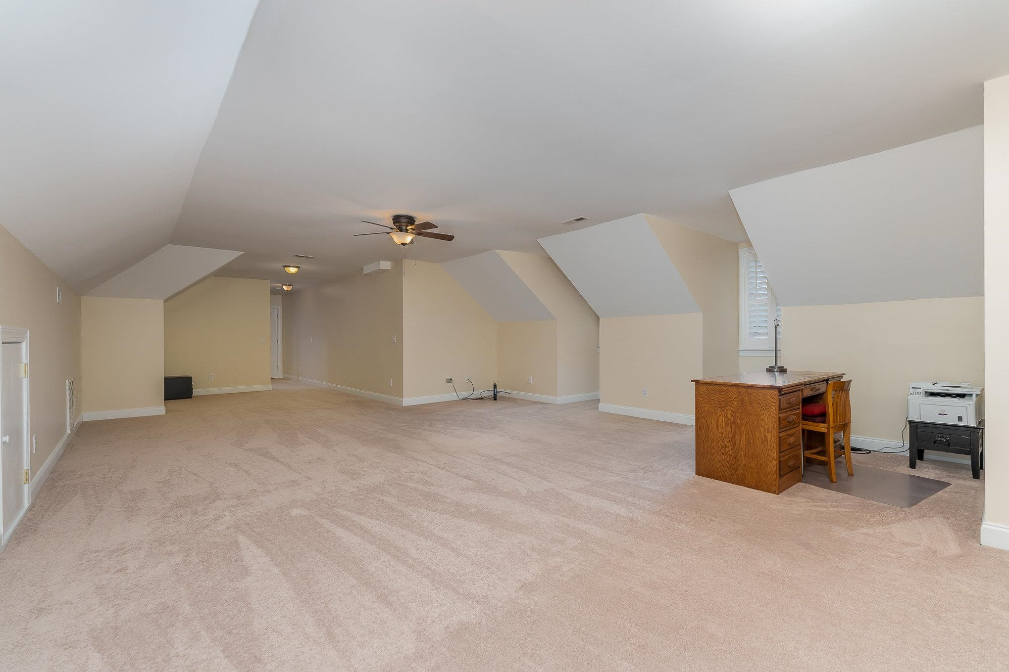 105 Oakwood Drive