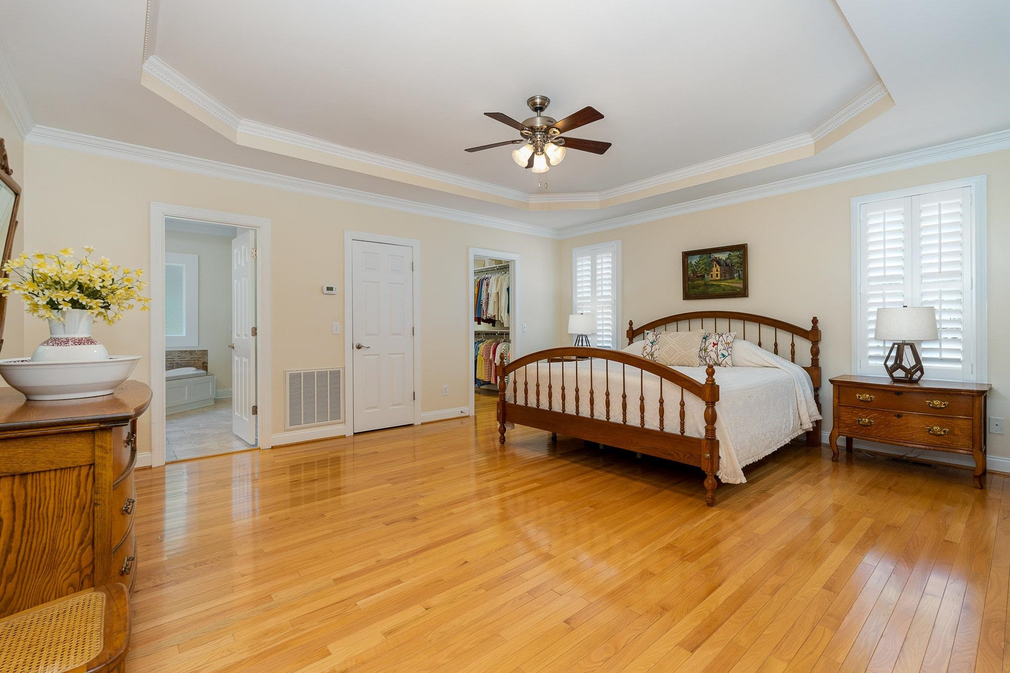 105 Oakwood Drive