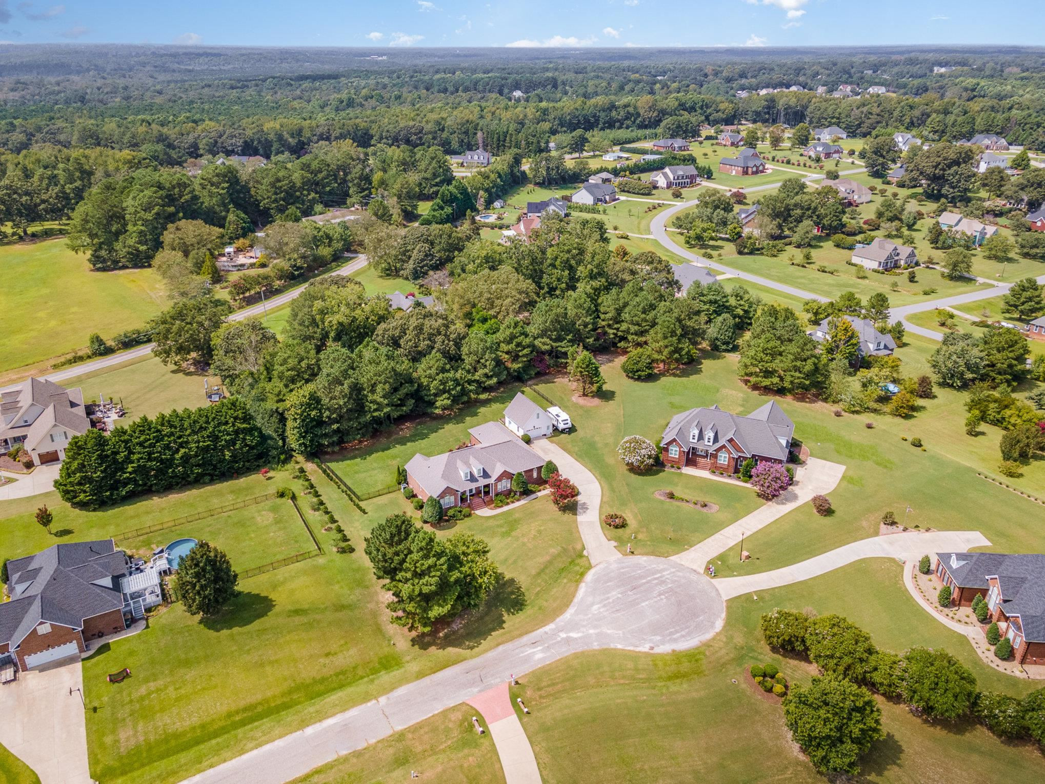 105 Oakwood Drive