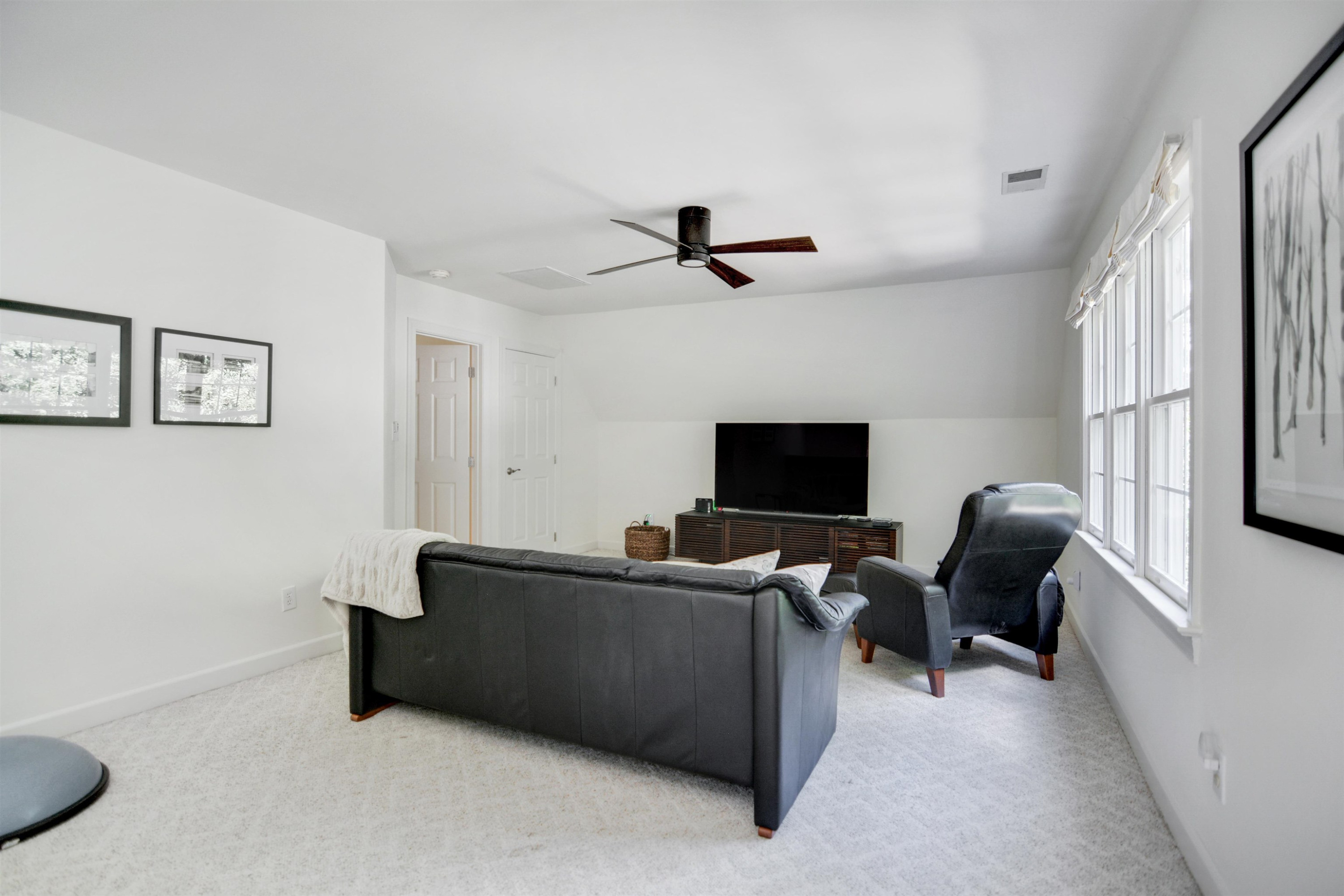 2621 Bembridge Drive