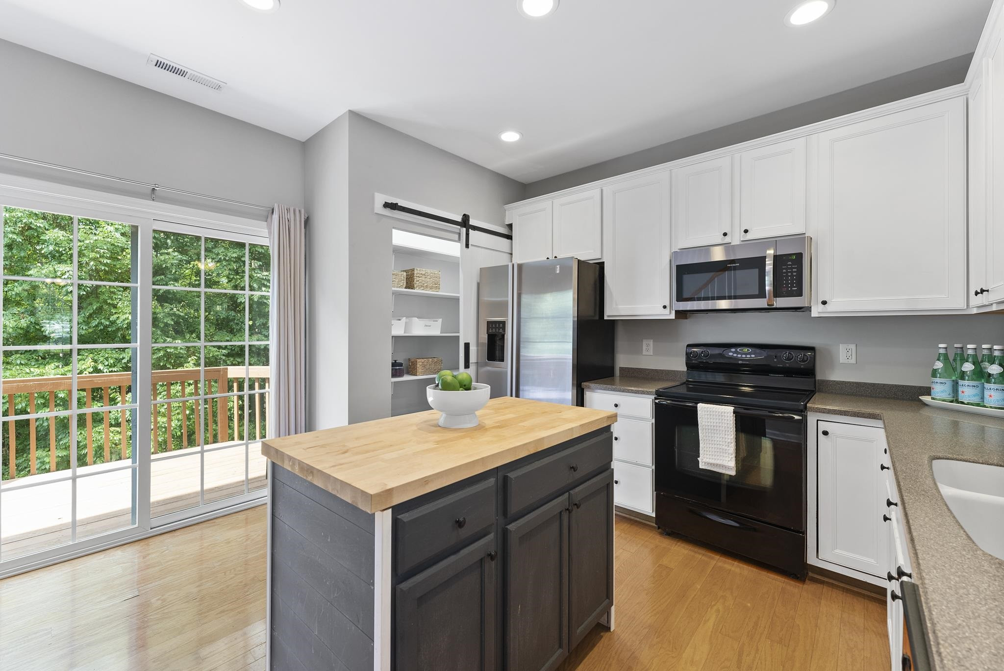 7761 Winners Edge Street