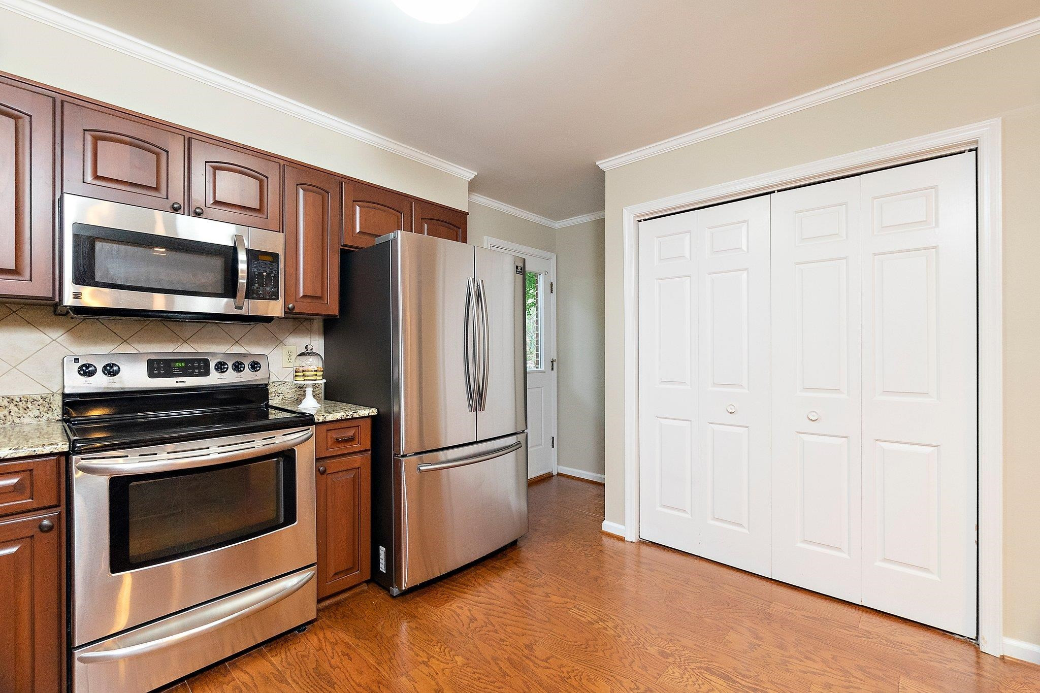 101 Leckford Way