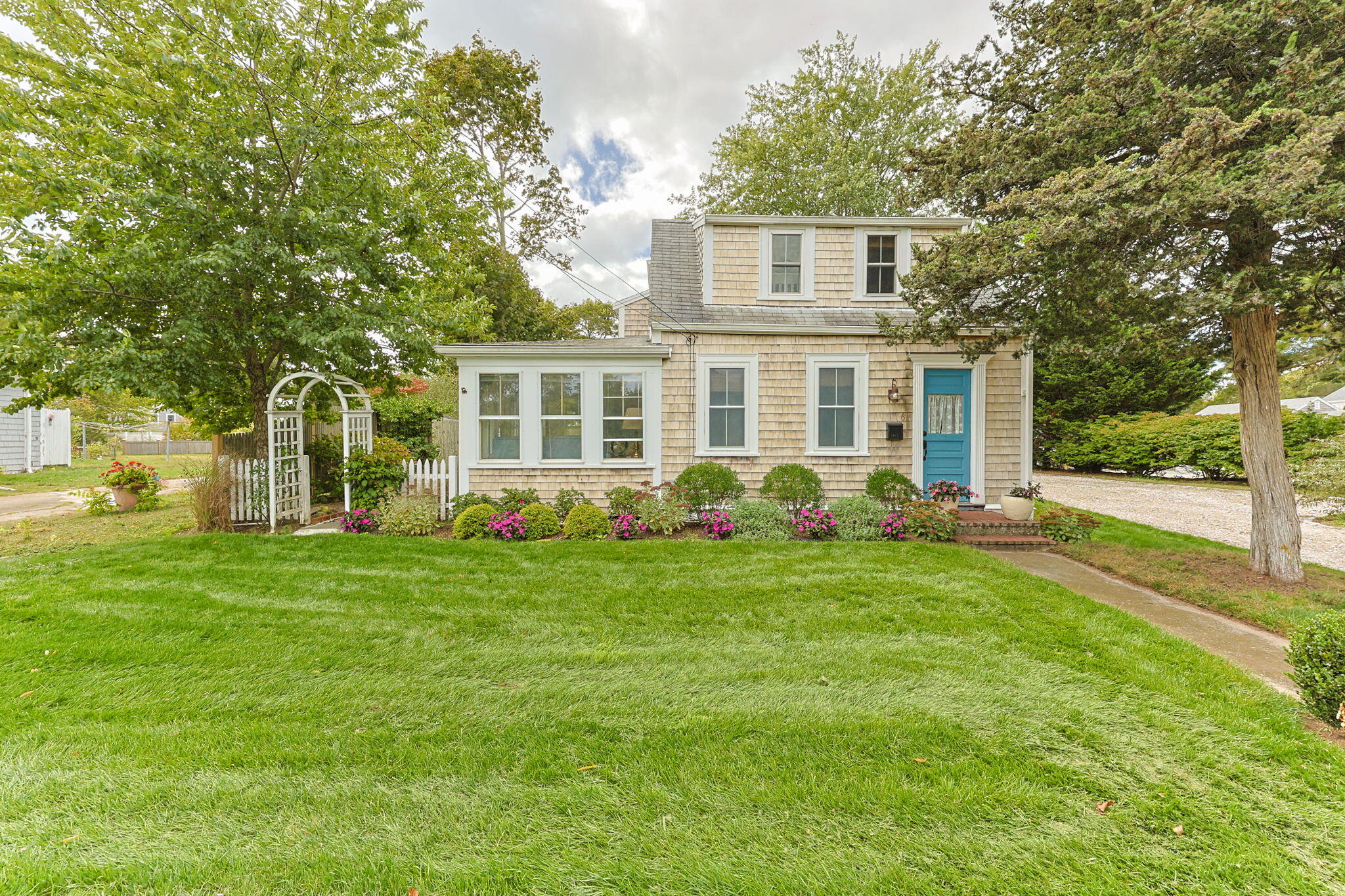 61 Station Avenue