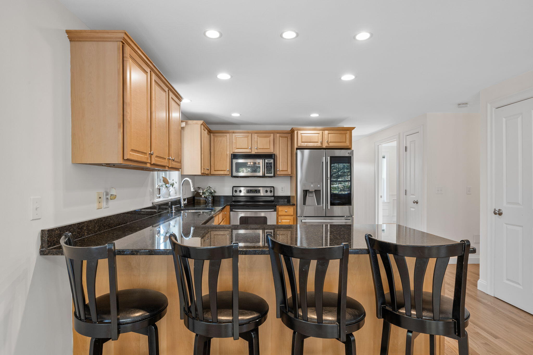 6 Granite Circle