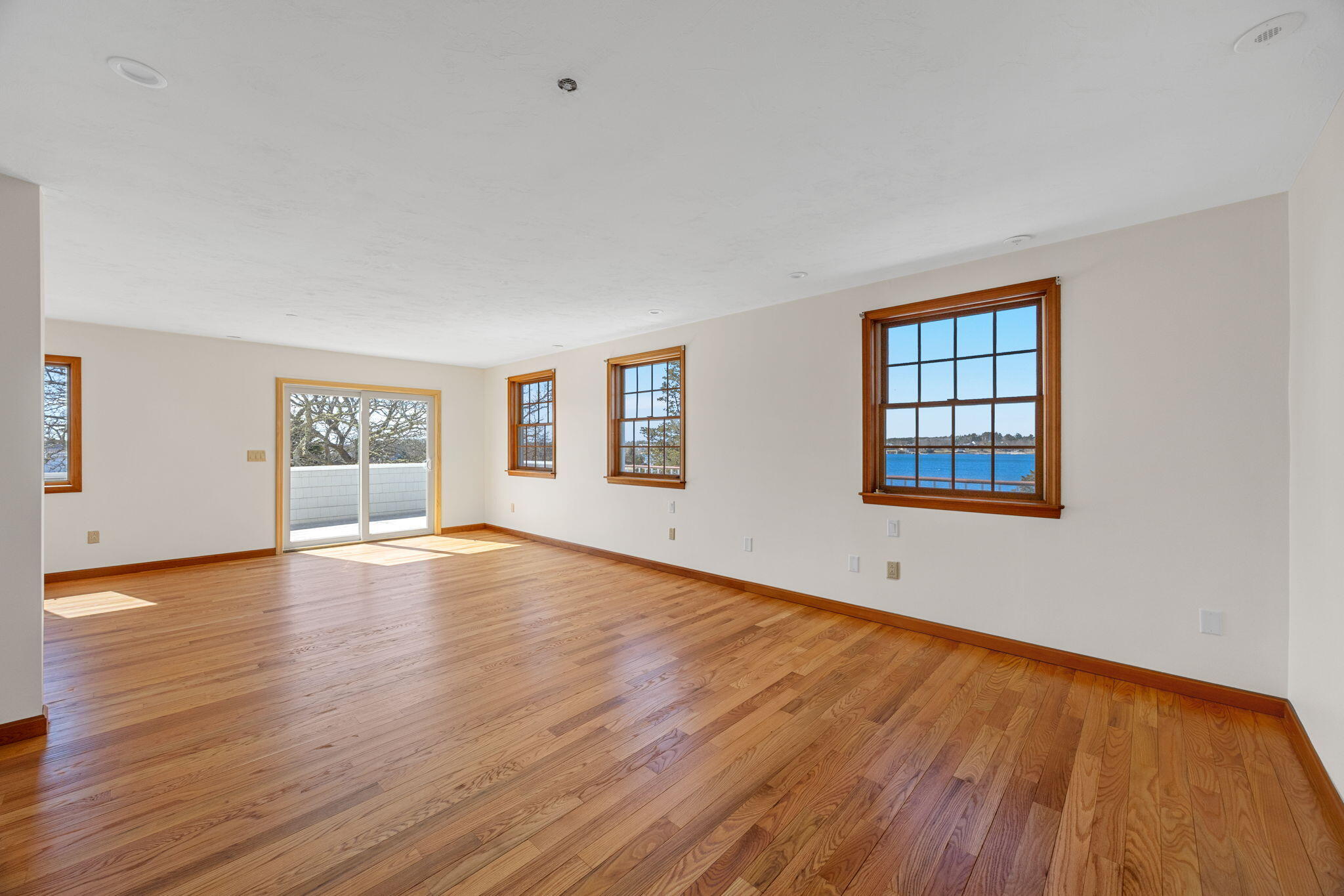 12 Groveland Street