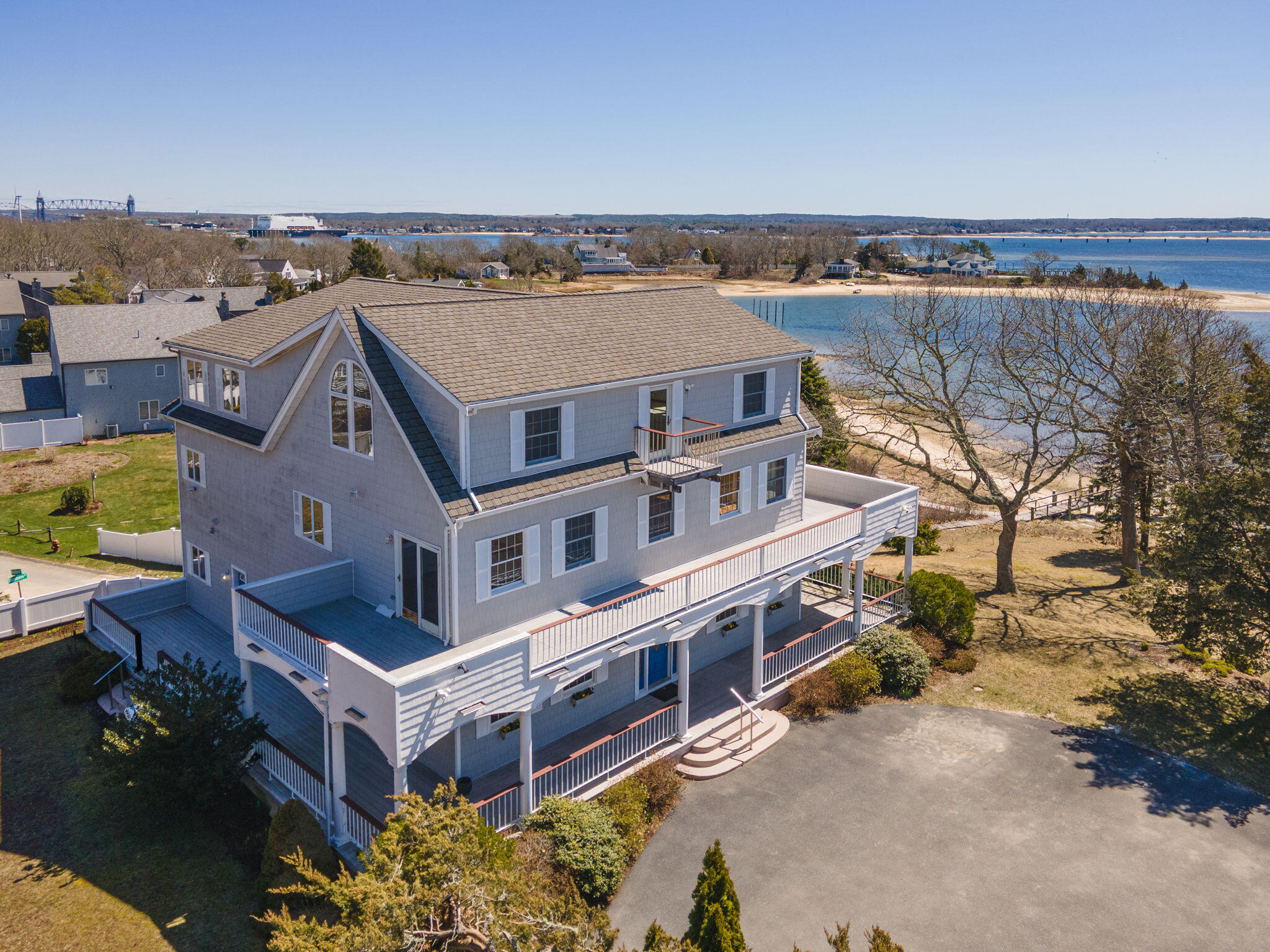 12 Groveland Street