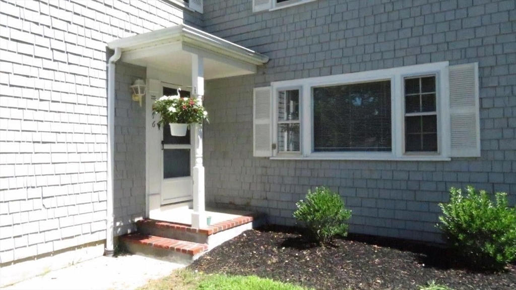 190 Upper County Rd # 6