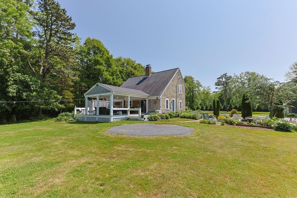 324 Church St
