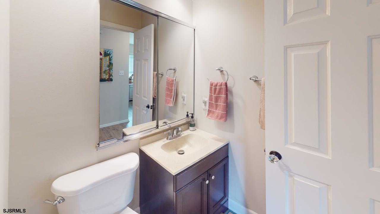 150 W Cedar Ave Ave Unit: 3B
