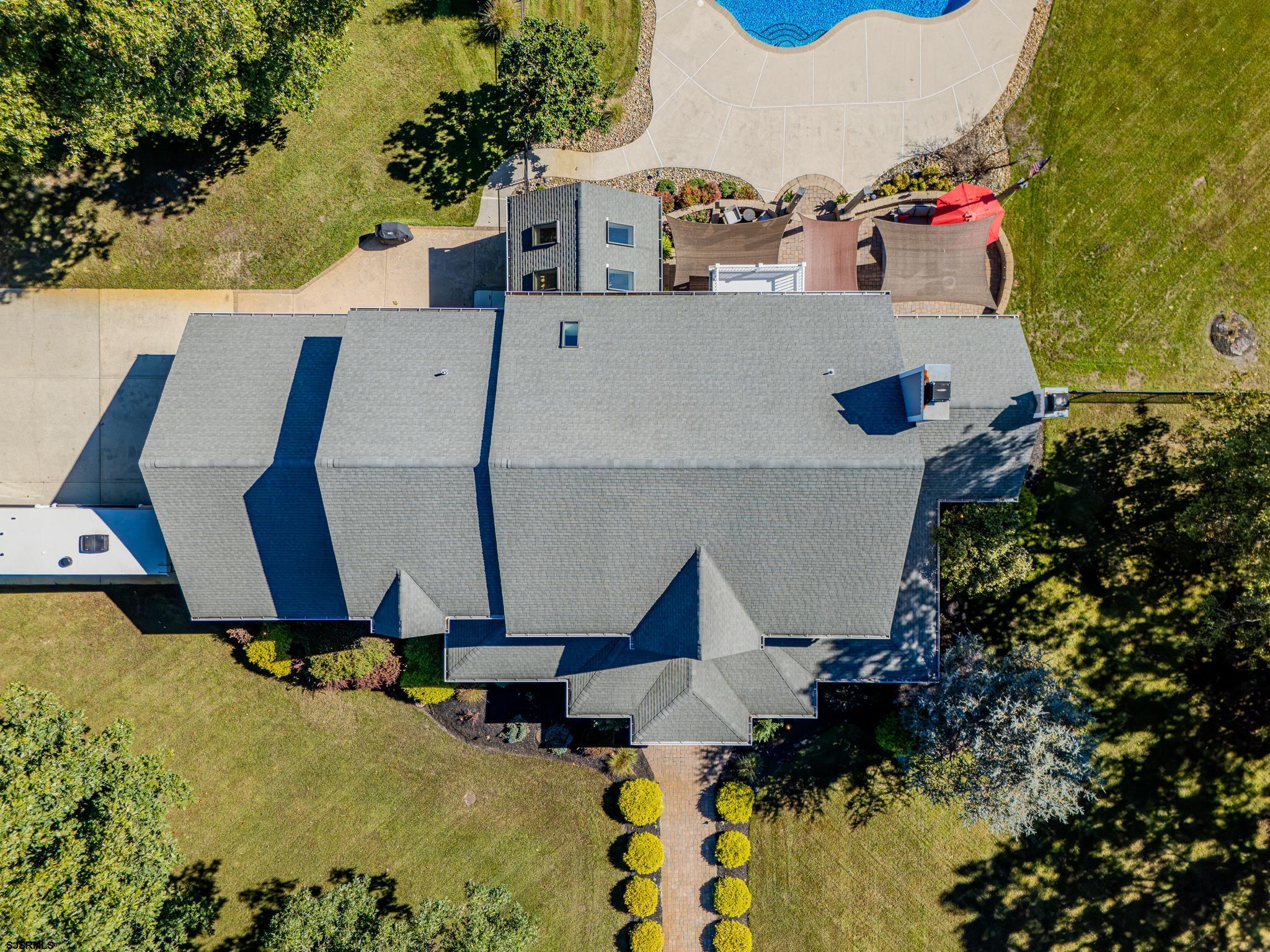 2431 6th Ave