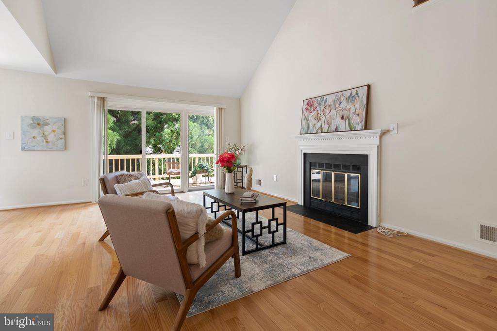 4507 HIGHLAND GREEN COURT