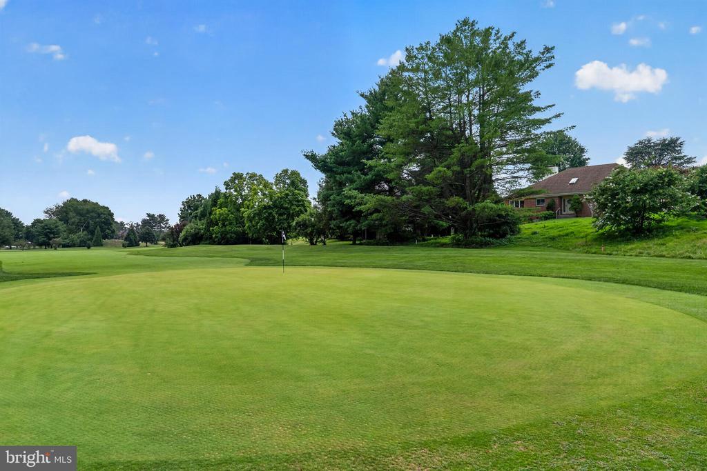 4507 HIGHLAND GREEN COURT