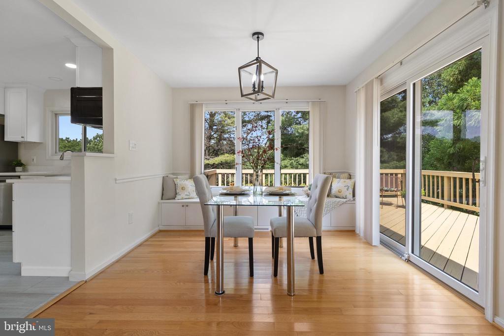 4507 HIGHLAND GREEN COURT