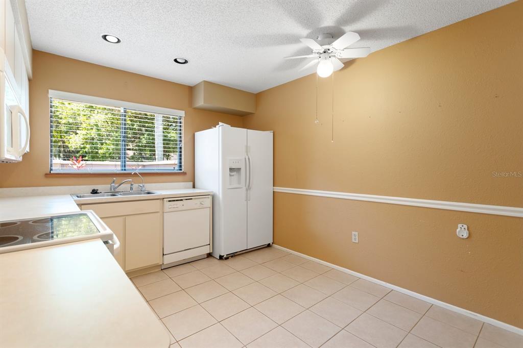 4557 FOREST WOOD TRL #22