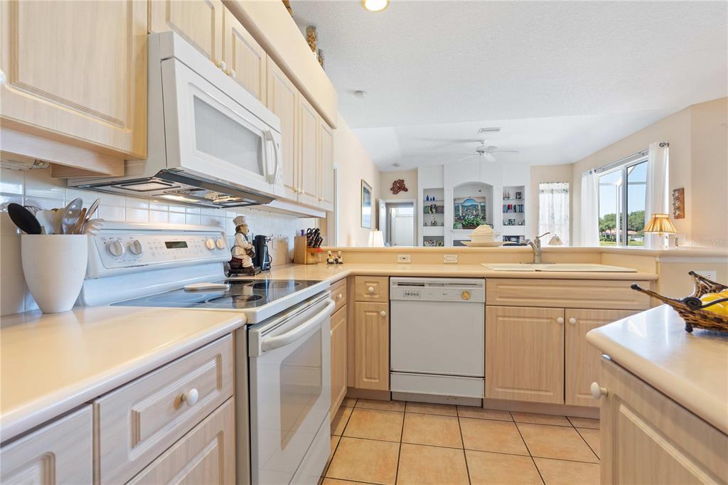 11210 MARIGOLD DR