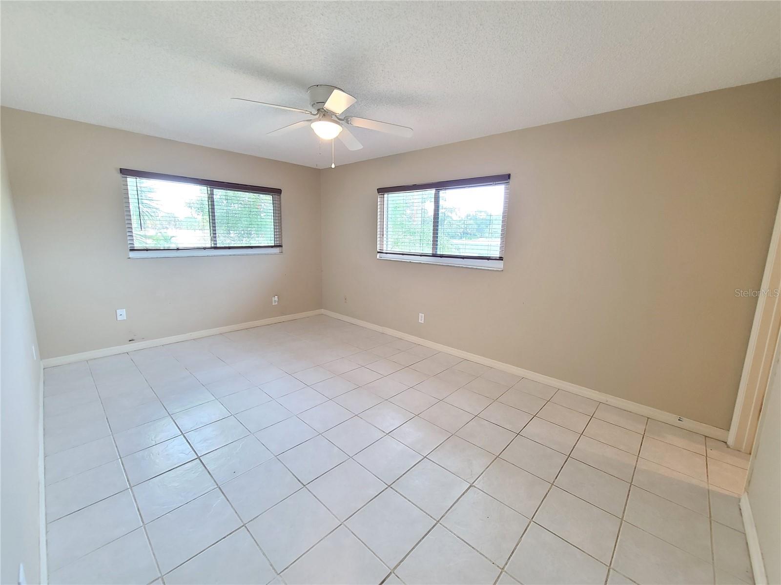 5506 SWIFT RD #18