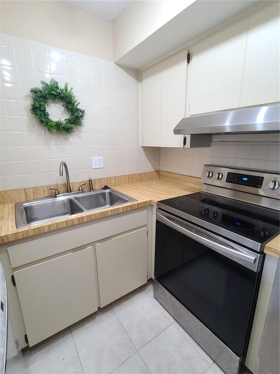 5506 SWIFT RD #18