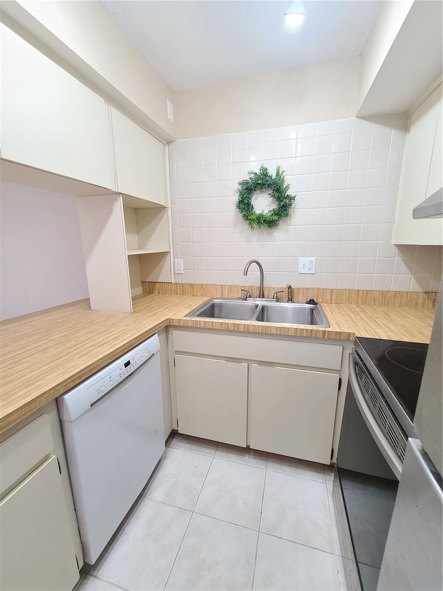 5506 SWIFT RD #18
