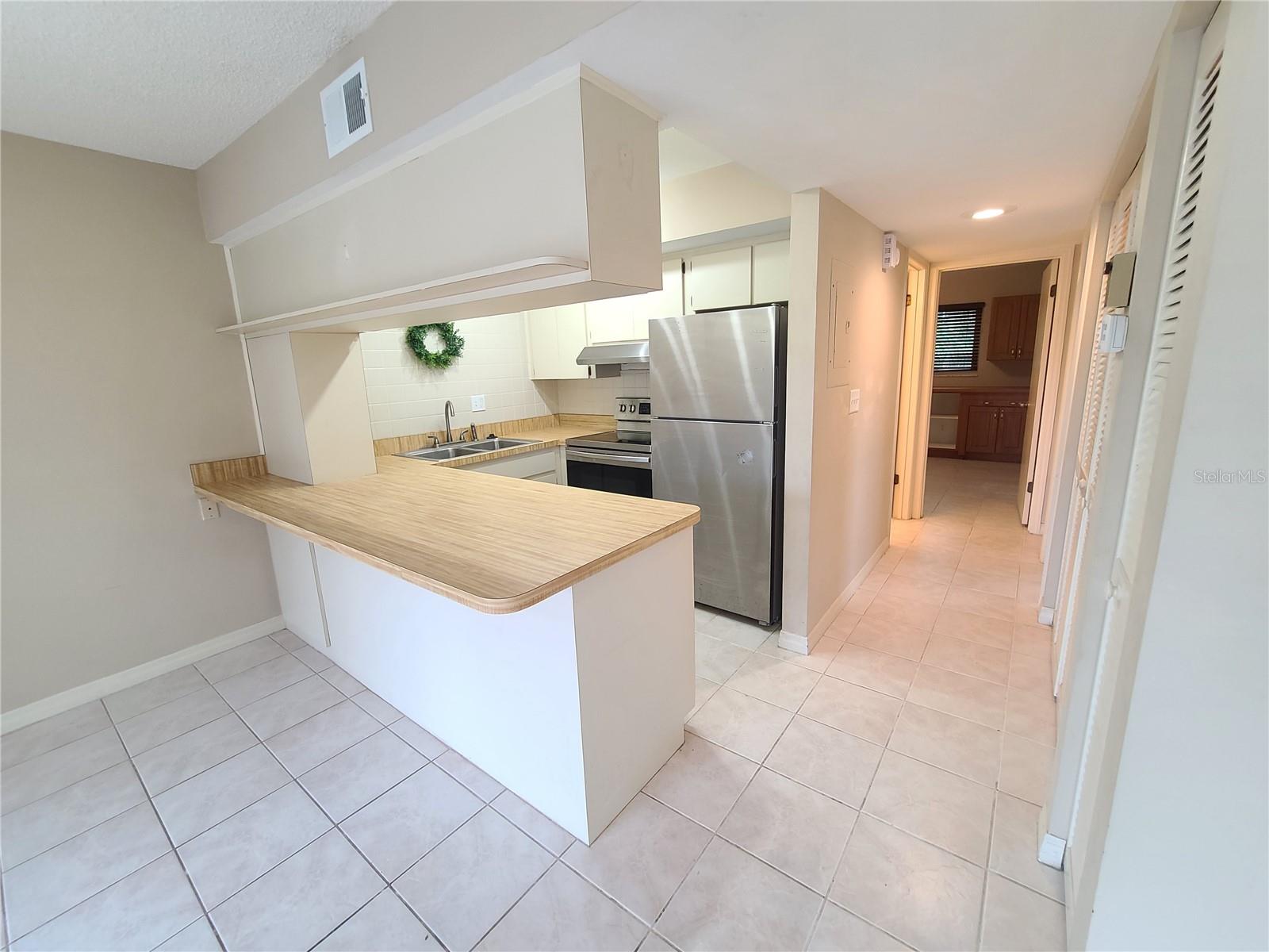 5506 SWIFT RD #18