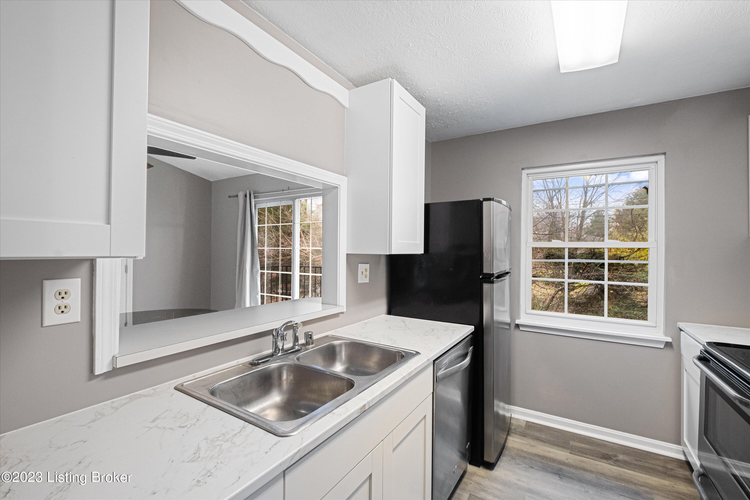3310 Colonial Manor Cir, 12a