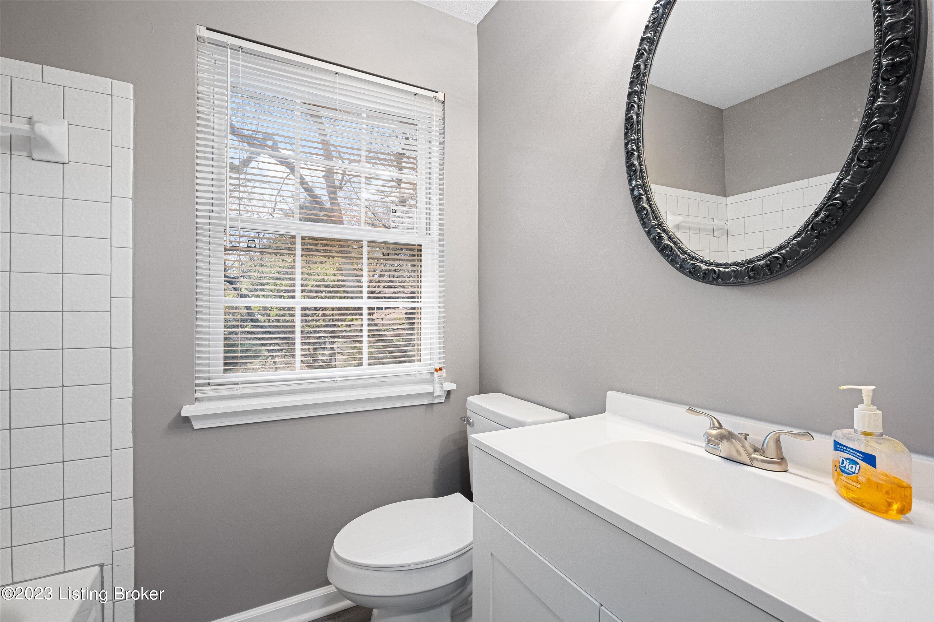 3310 Colonial Manor Cir, 12a