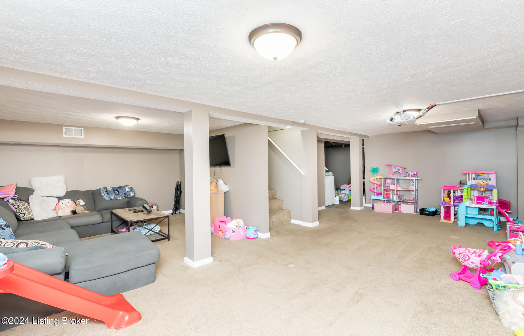 6010 Morning Glory Ln