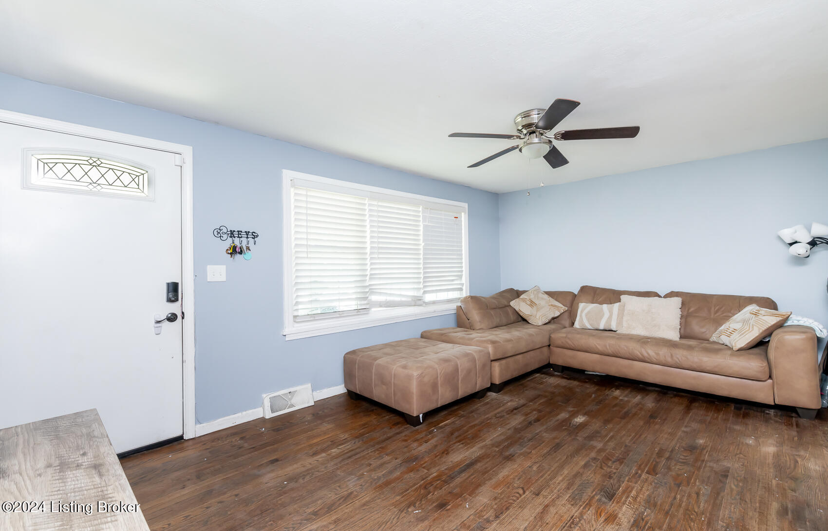 6010 Morning Glory Ln