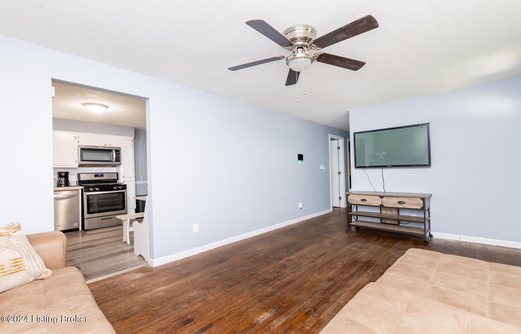 6010 Morning Glory Ln