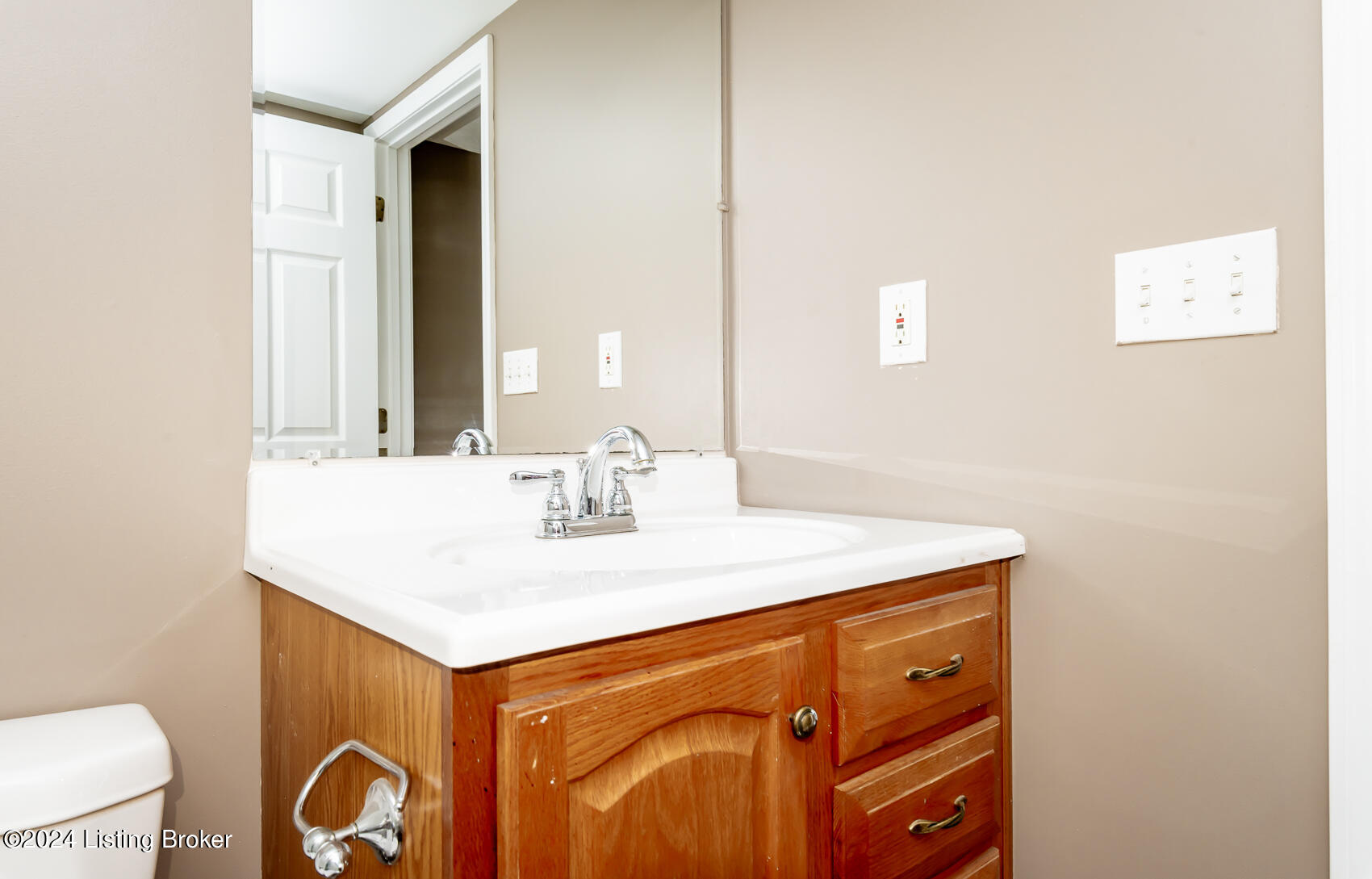 6010 Morning Glory Ln