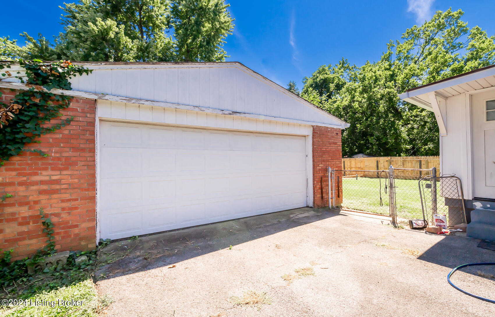 6010 Morning Glory Ln