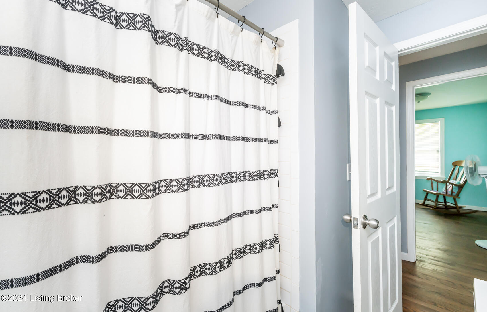 6010 Morning Glory Ln