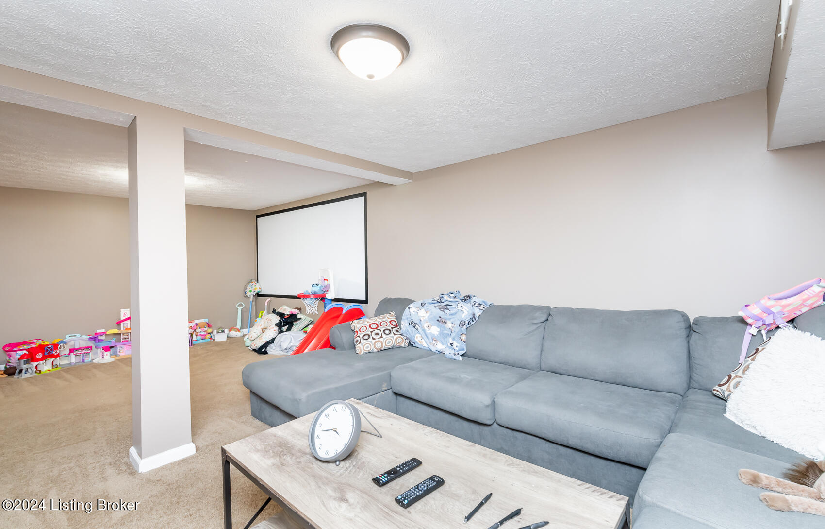 6010 Morning Glory Ln