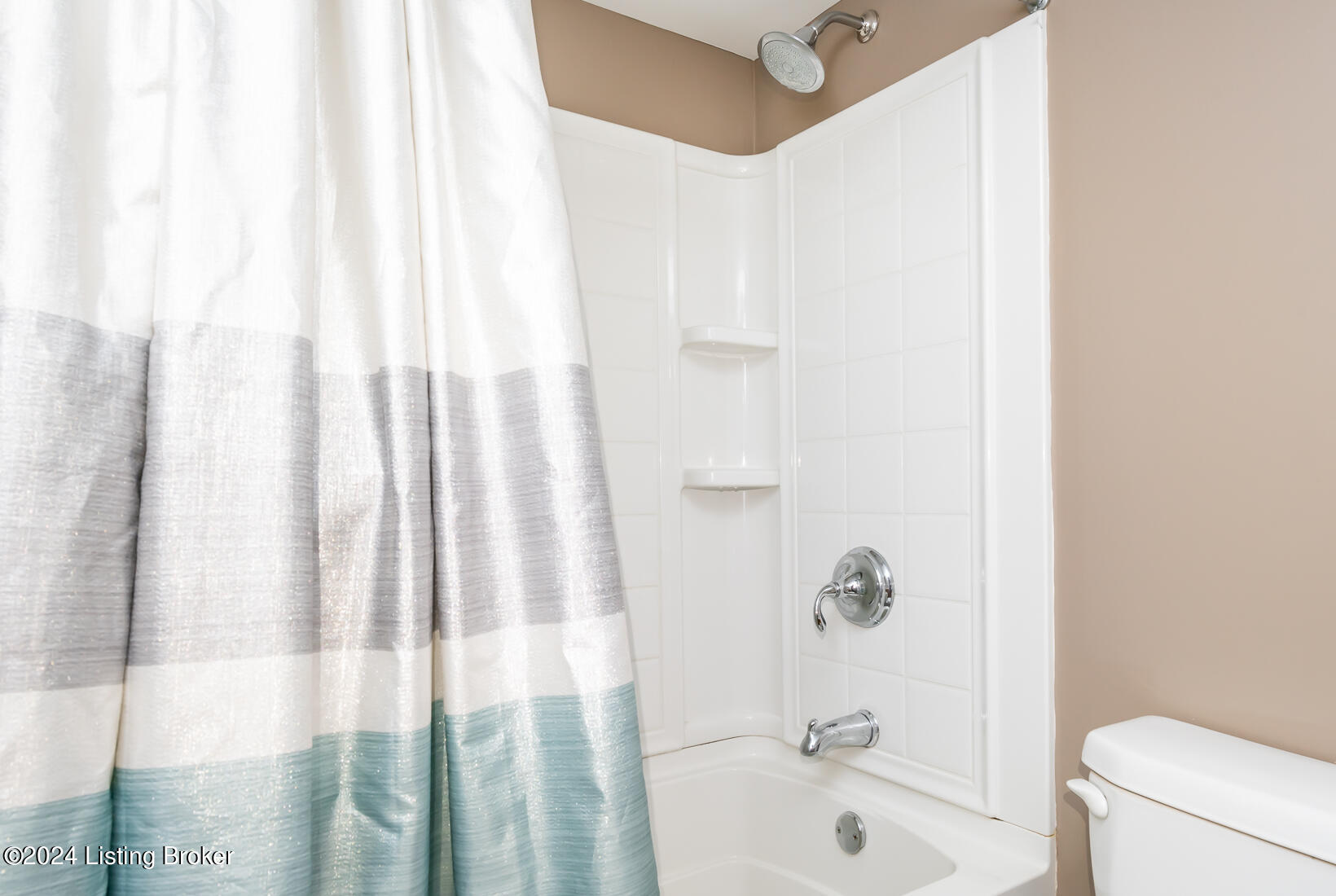 6010 Morning Glory Ln