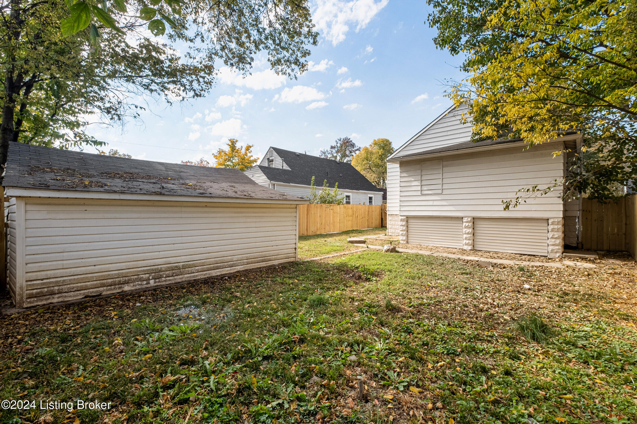 4021 Woodruff Ave