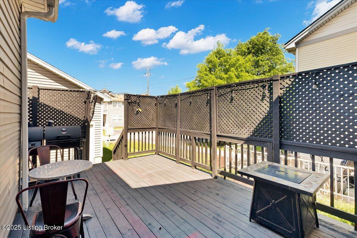 1704 Mae Street Kidd Ave