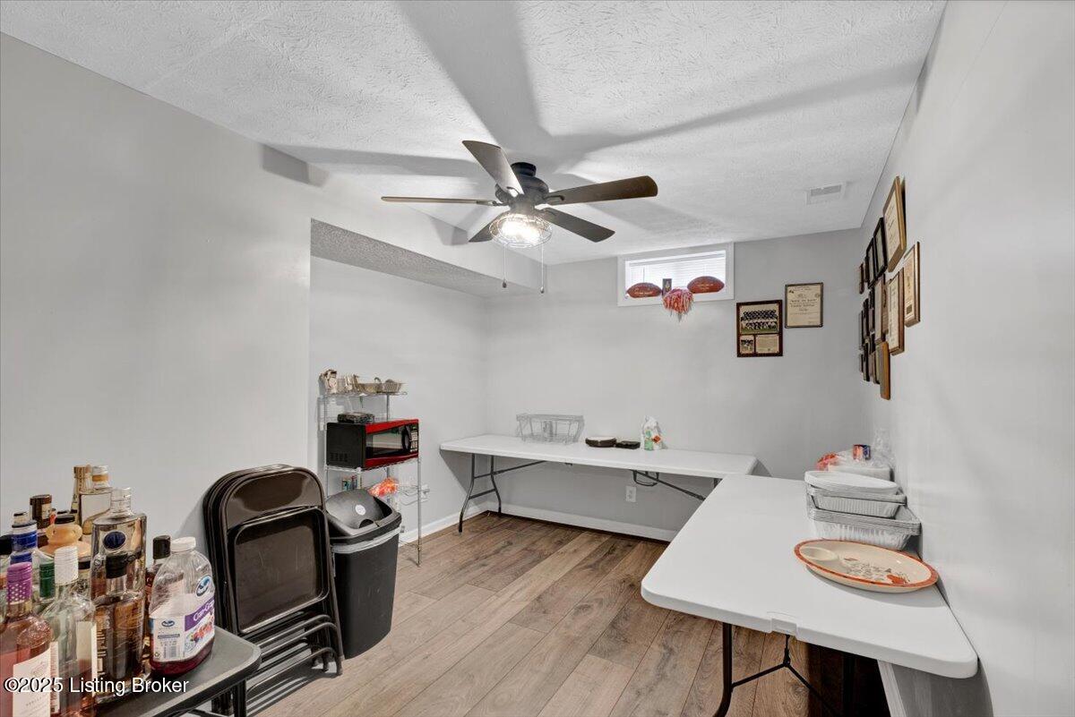 1704 Mae Street Kidd Ave