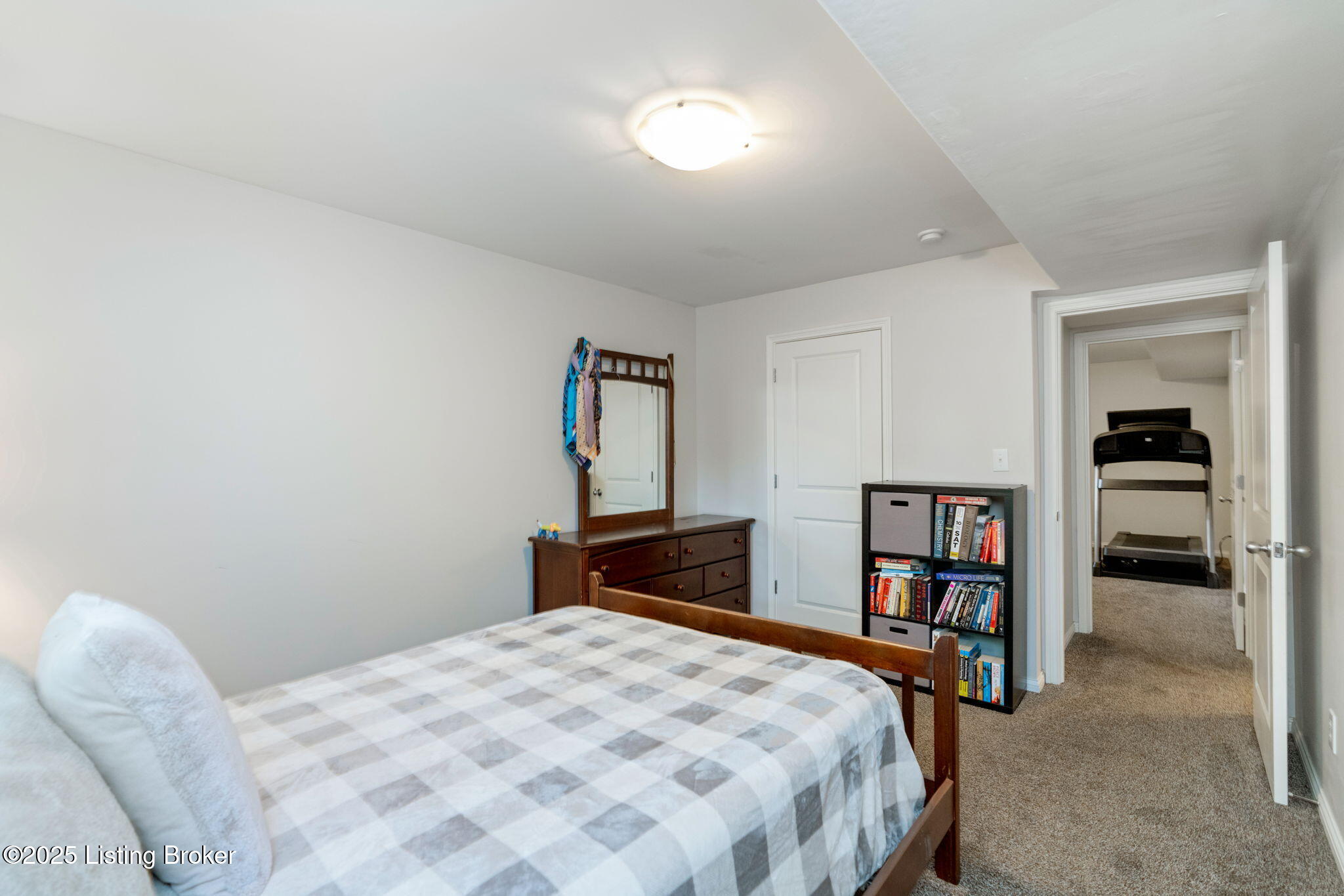 13327 Eastgate Village Dr