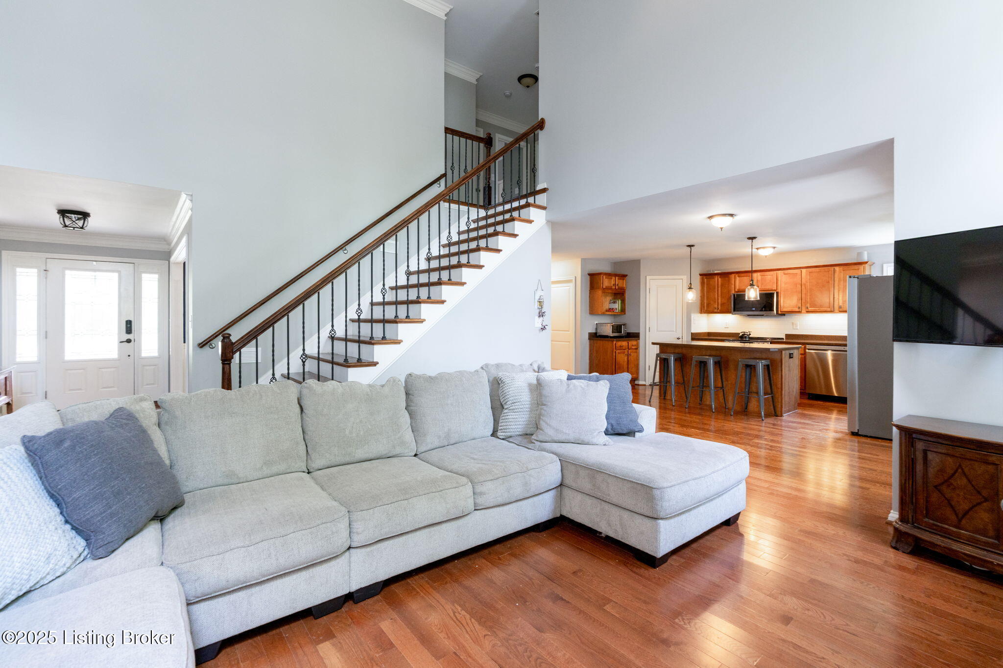 13327 Eastgate Village Dr