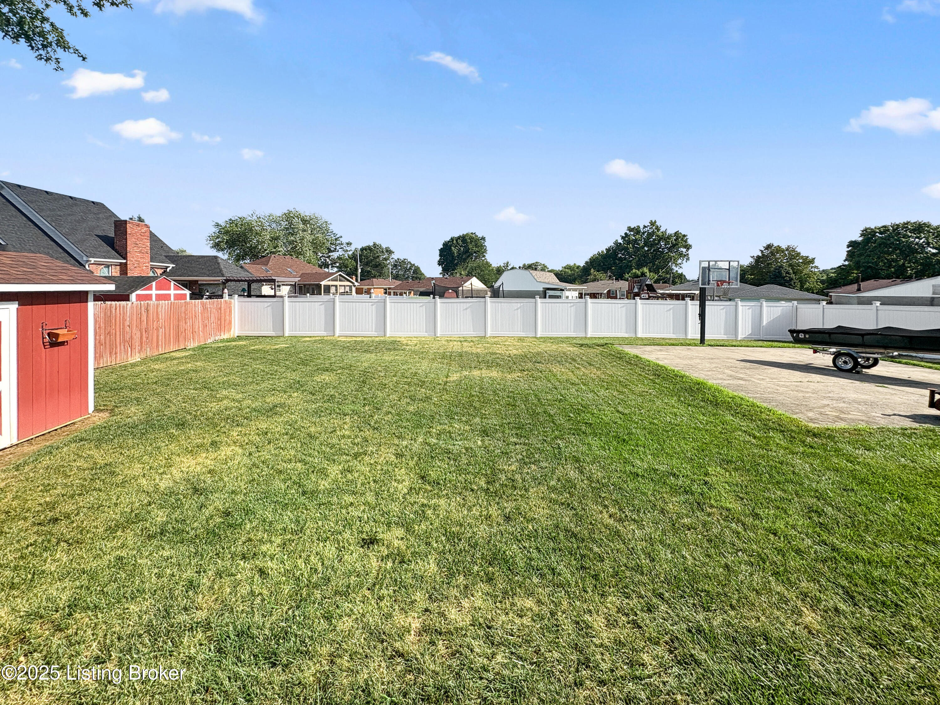 4912 Hunters Point Cir